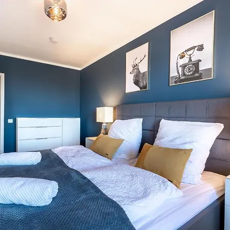 Mooi: Fantastisches Apartment Mit Seeblick Und Stil, Netflix Ploen Exterior photo